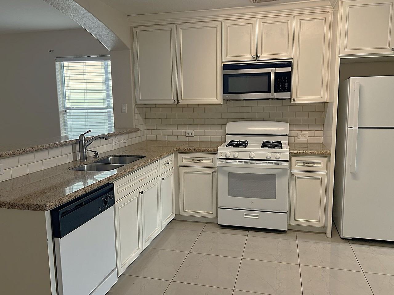2019 Pine Croft Dr - Photo 6 of 29