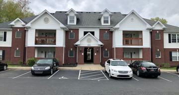 featured image of Hickory Trace Dr