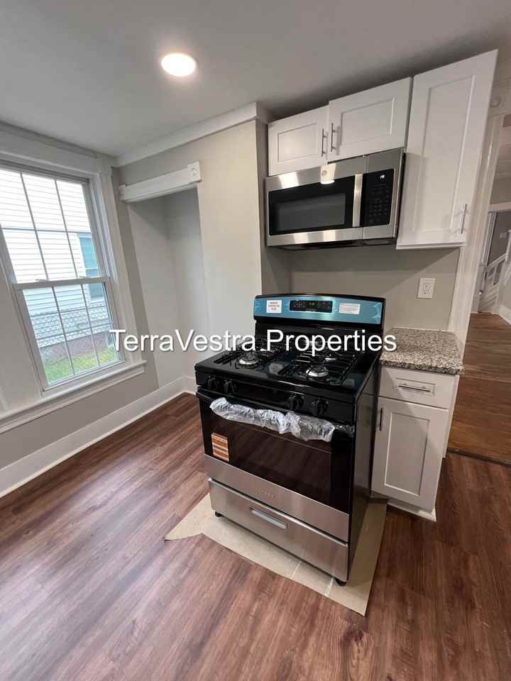 805 Archer St - Photo 5 of 22
