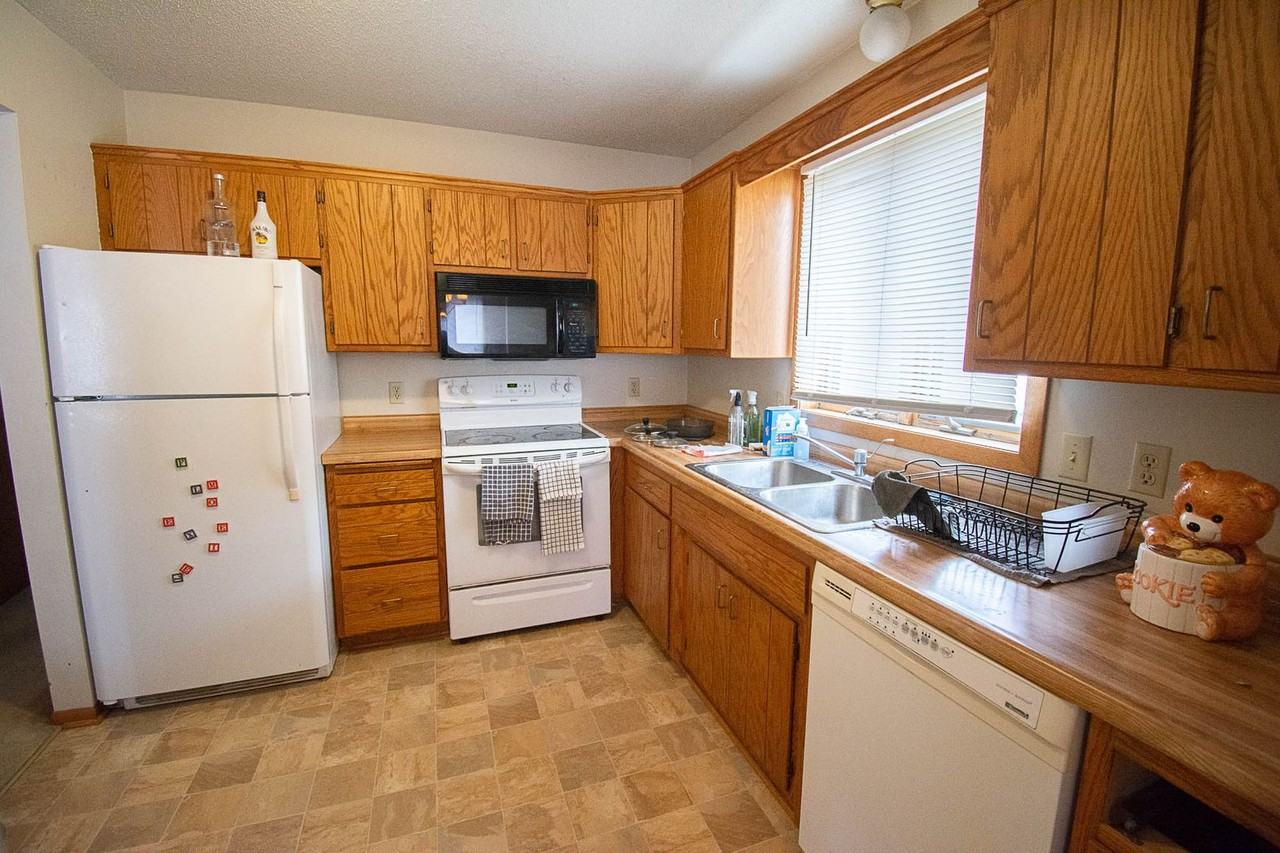 3607 10th Ln Nw #16 - Photo 6 of 11
