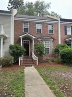 featured image of 798 Mallery St