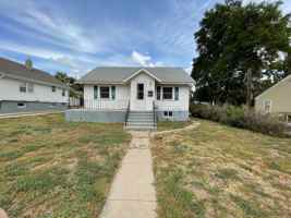 featured image of 919 23rd St