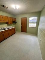 featured image of 370 E Gordon Ave