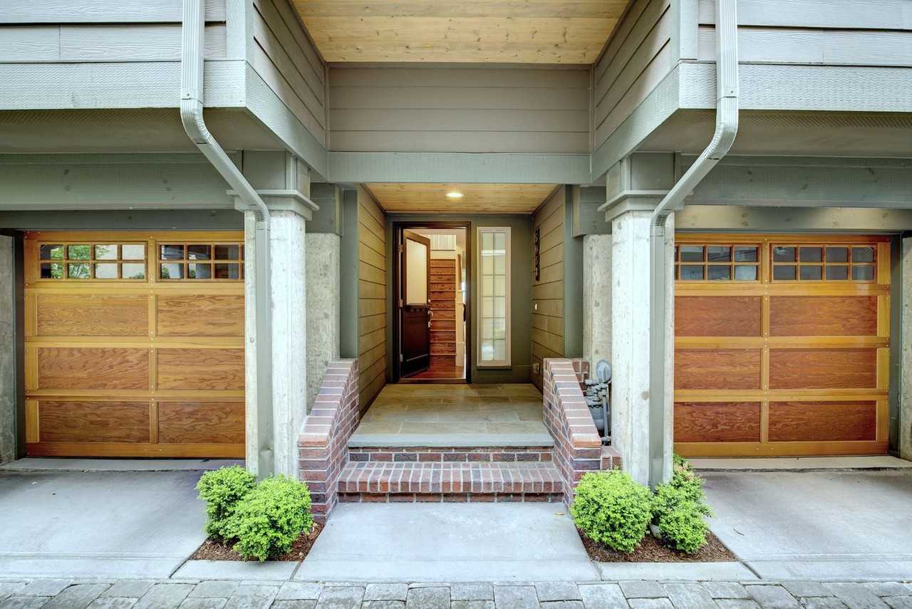 505 W Olympic Pl #B - Photo 2 of 27