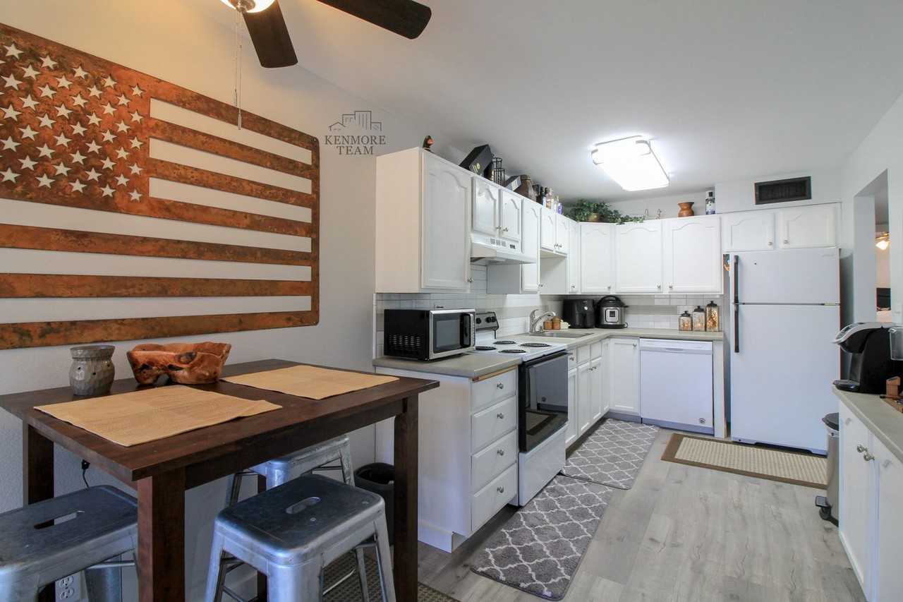 303 Gage Blvd - Photo 3 of 11