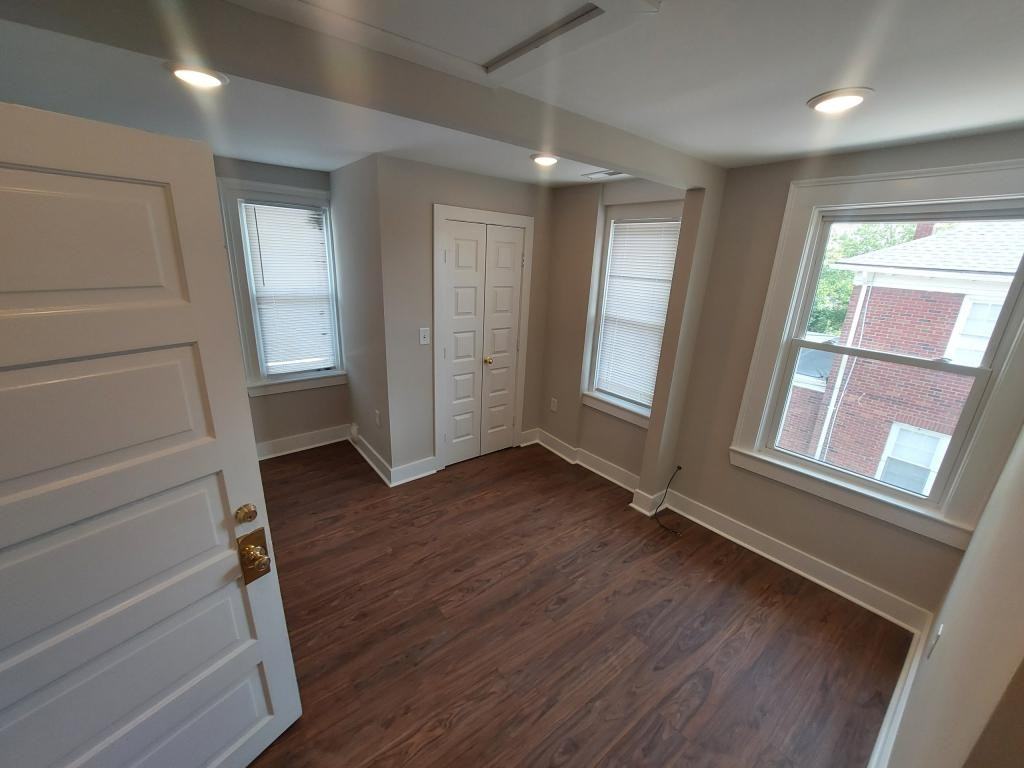 36 E 4th St - Photo 6 of 11
