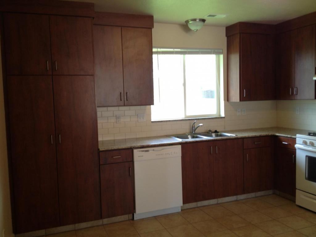 392 Turley Ave - Photo 4 of 29