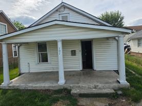 107 107 10th St. SW Roanoke VA 24016 - Photo 1 of 1