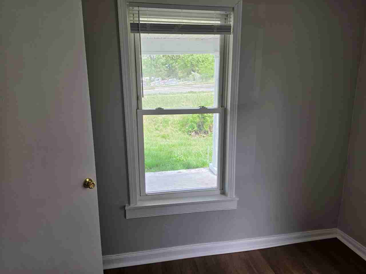 107 107 10th St. SW Roanoke VA 24016 - Photo 6 of 21