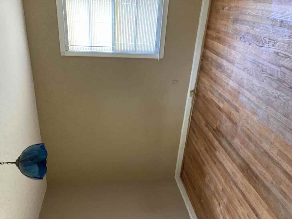 924 W Sumter St - Photo 6 of 6