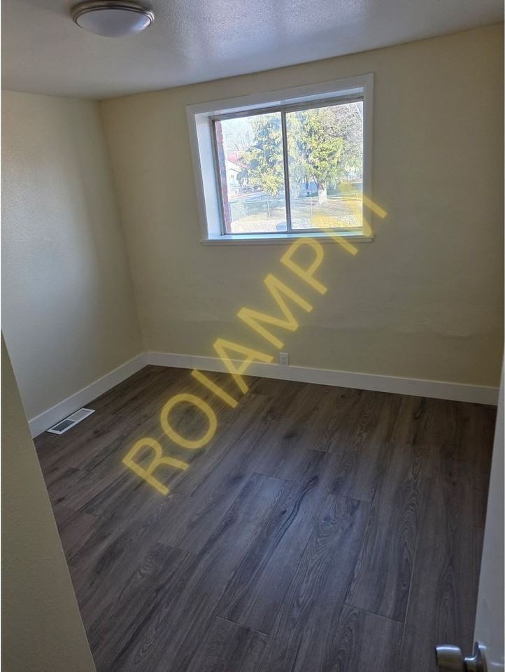 Idanha Ave - Photo 3 of 18