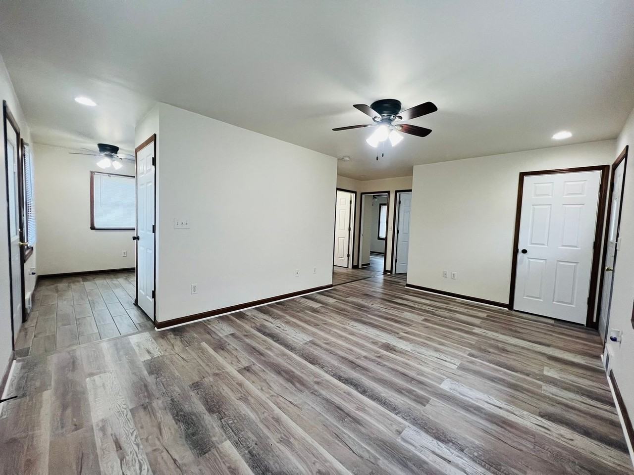 4317 29th Ave - Photo 2 of 18