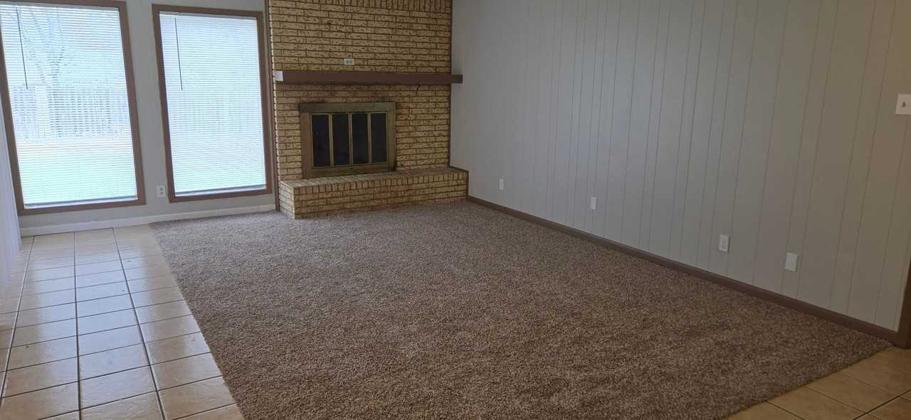 2909 Cypress Dr - Photo 3 of 24