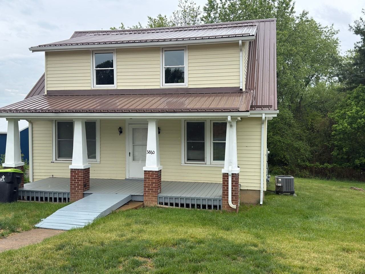 3860 Bob White Blvd - Photo 2 of 33