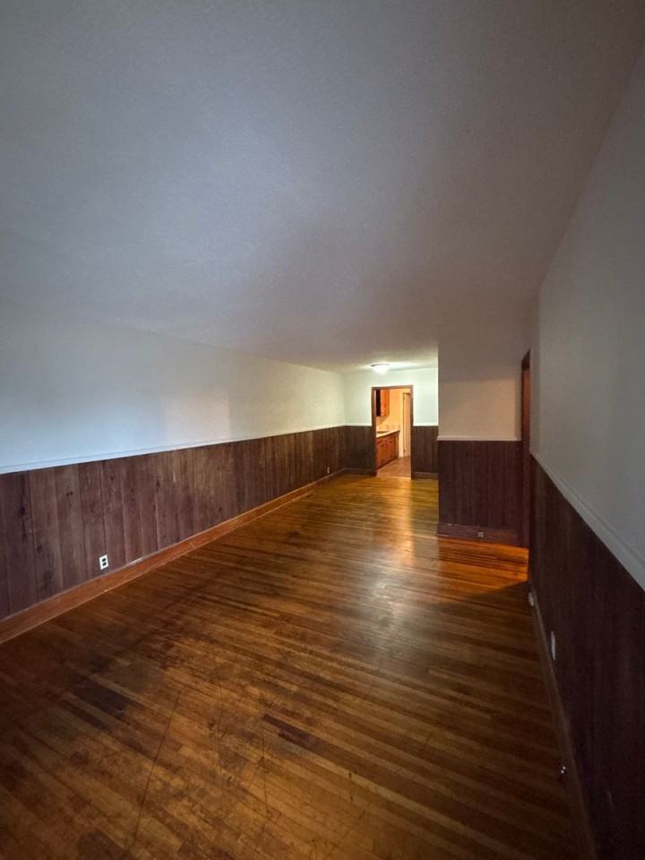 317 Beltline Blvd - Photo 2 of 7