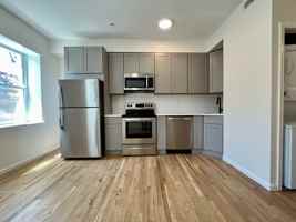 featured image of 2131 W Master St
