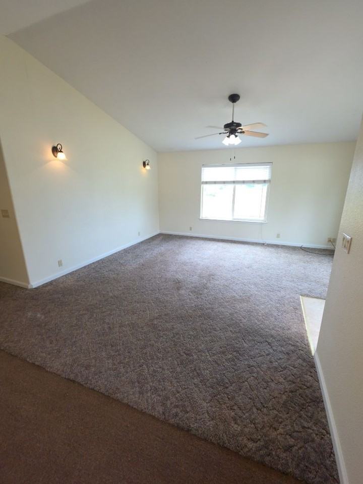 7300 7300 Pyle Rd - Photo 6 of 22