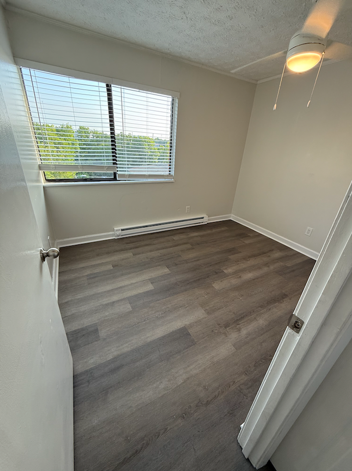 2718 Painter Ave - Photo 5 of 14