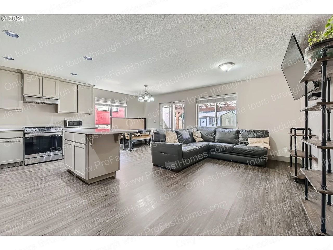 543 Ne 2nd Ave - Photo 6 of 27