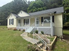 featured image of 1183 Rainbow Rd