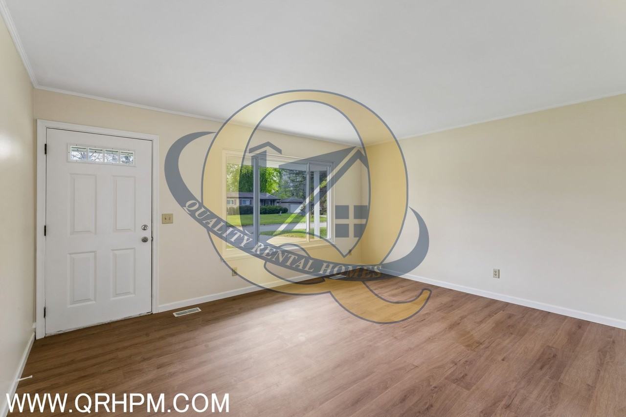 6363 Bluejay Dr - Photo 7 of 24