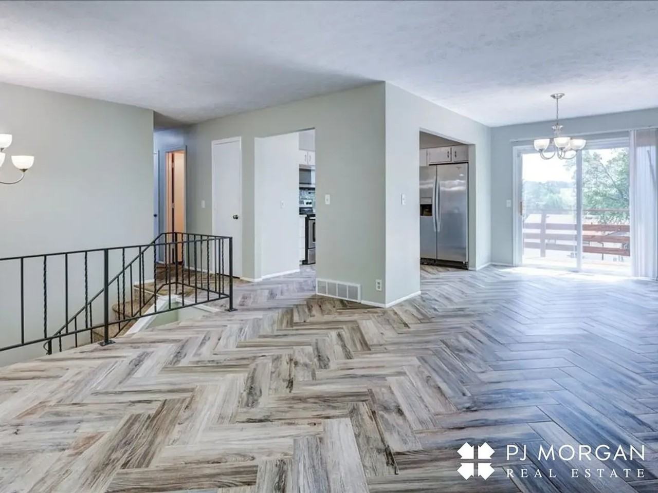 8903 Florence Dr - Photo 2 of 18