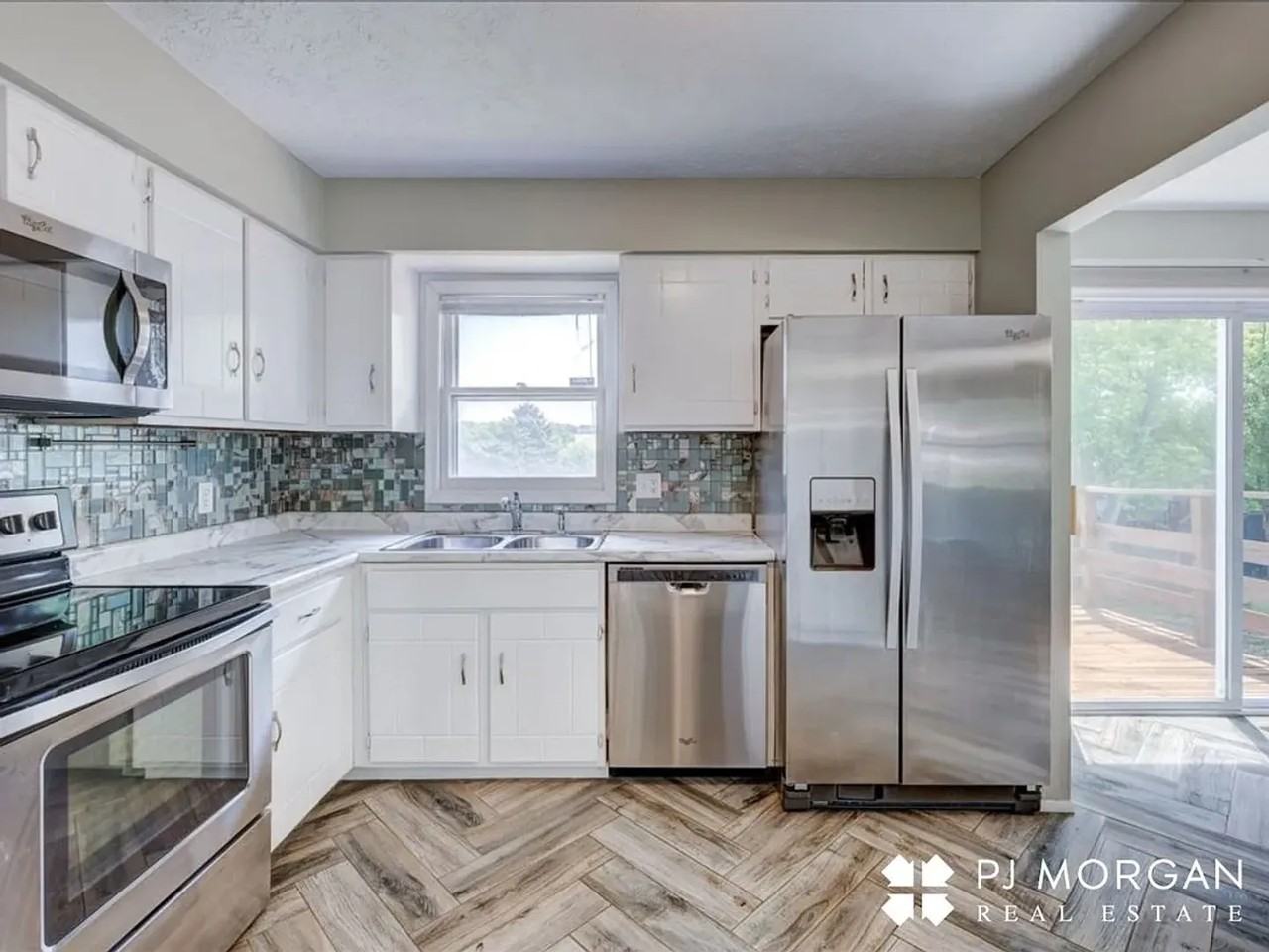 8903 Florence Dr - Photo 3 of 18
