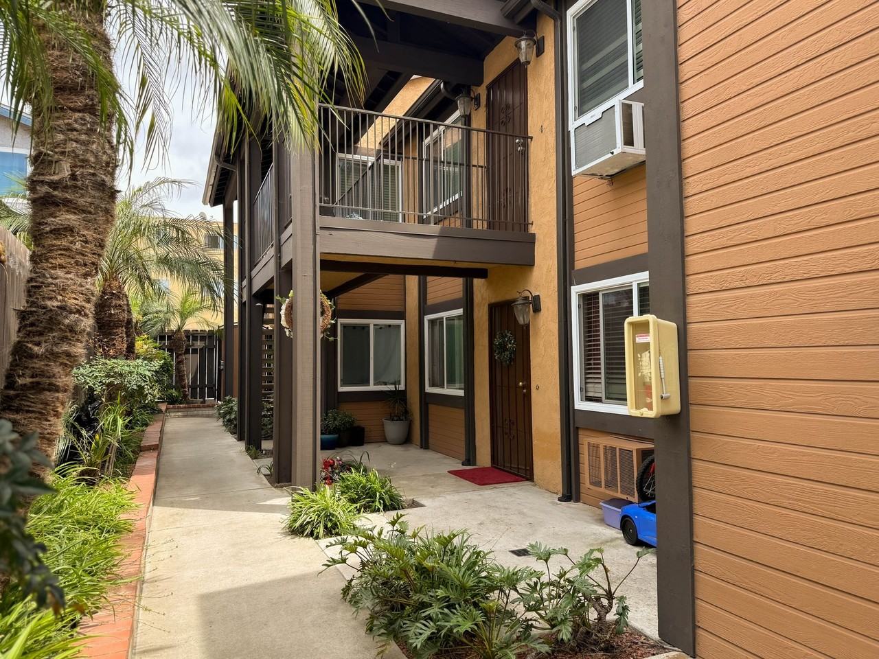 North Star Apartments - Photo 3 of 7