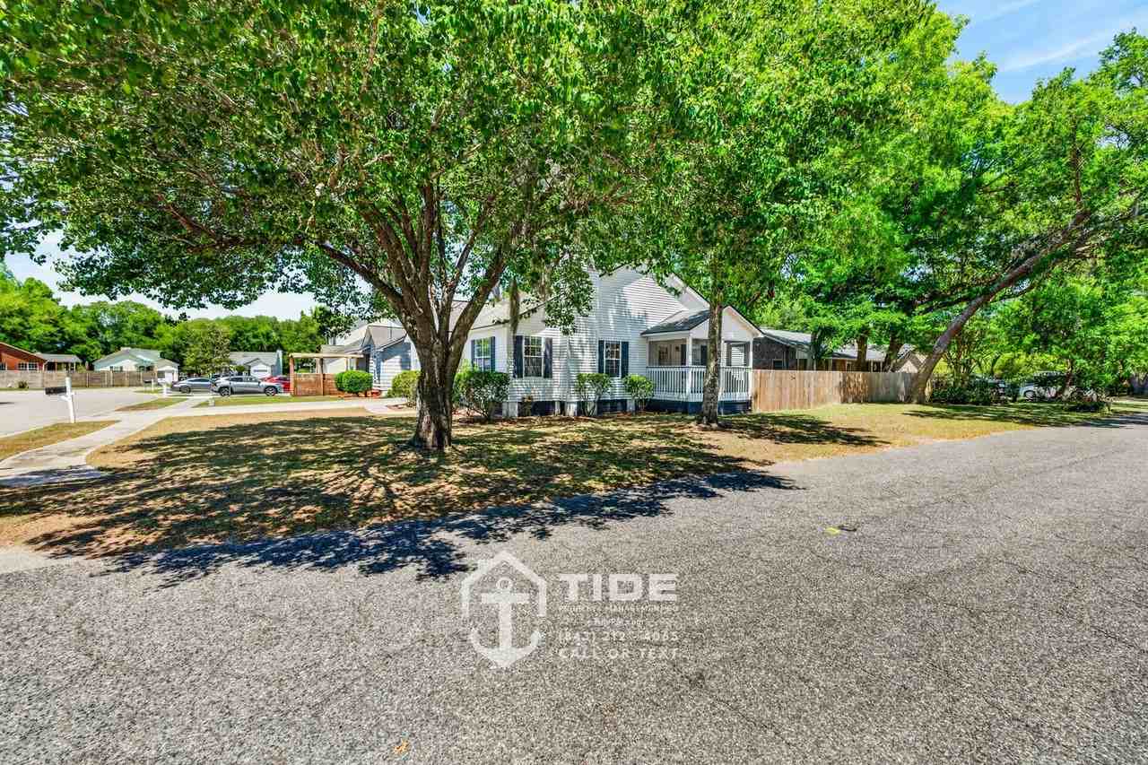 2376 River Park Way - Photo 5 of 40