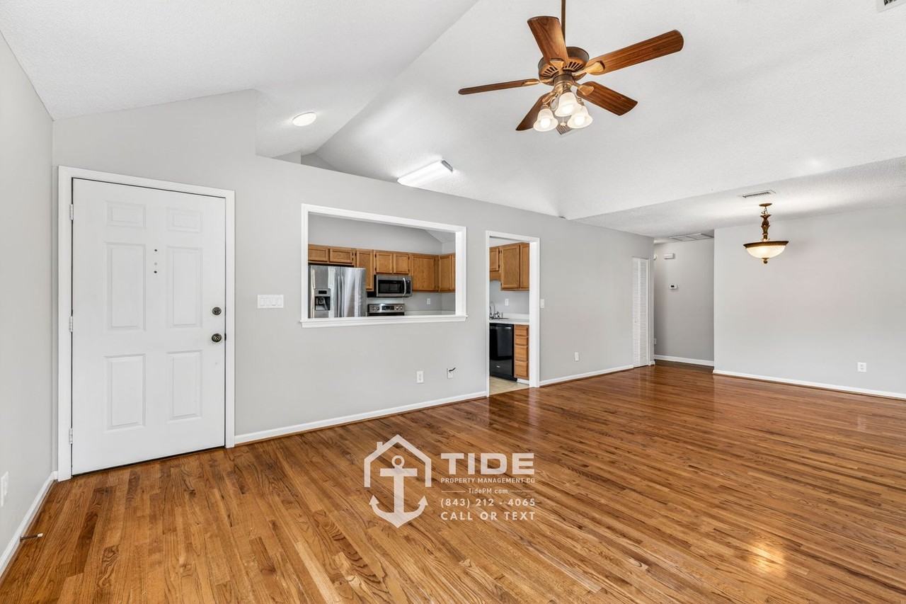 2376 River Park Way - Photo 7 of 40
