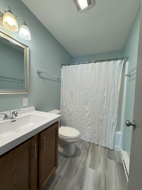 1900 Apartment Dr #4 - Photo 2 of 6