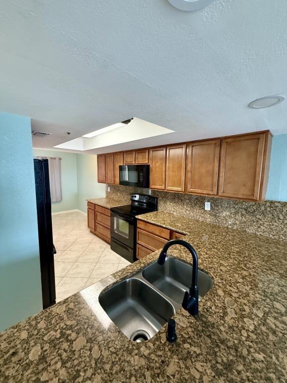 4747 S Washington Ave - Photo 3 of 21