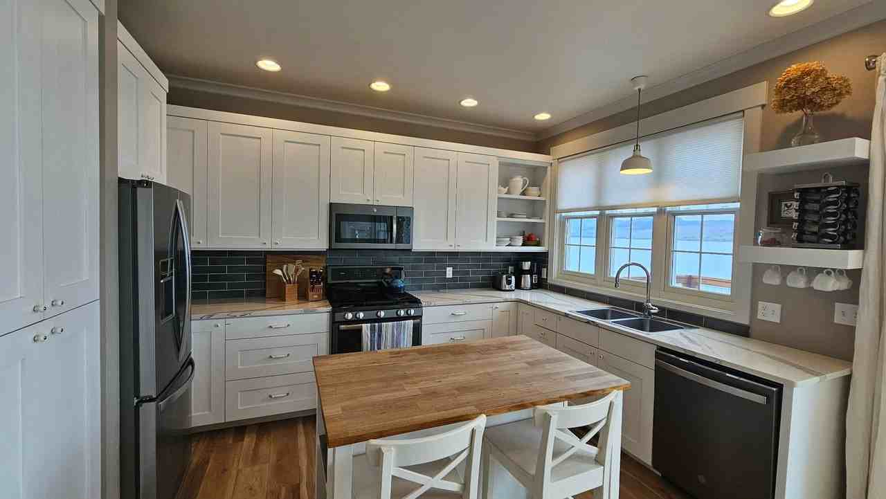 43062 La Bella Ln - Photo 5 of 34