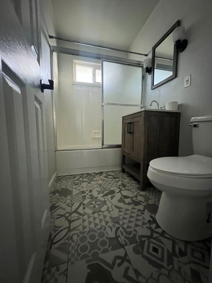 511 N Cammann St - Photo 6 of 9