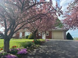 featured image of 824 Kauffman Rd W