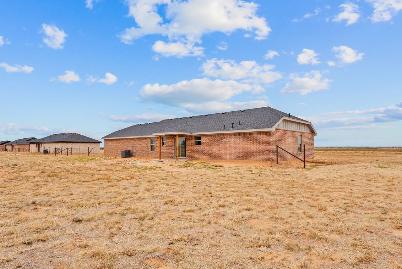 14918 N County Road 1200 - Photo 4 of 35