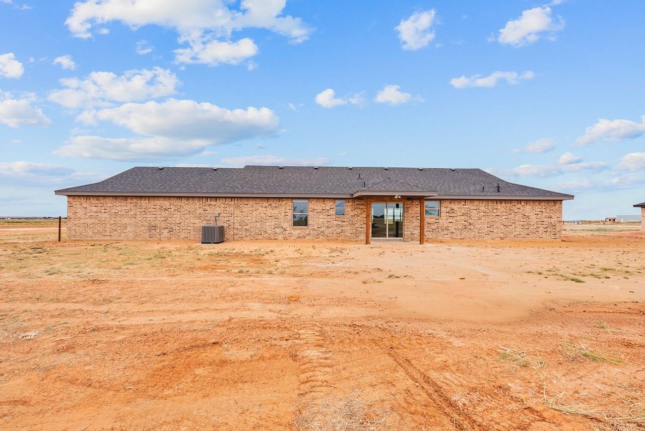 14904 N County Road 1200 - Photo 3 of 42