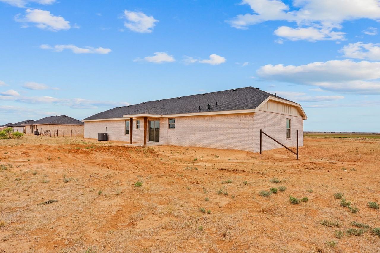 14820 N County Road 1200 - Photo 3 of 42