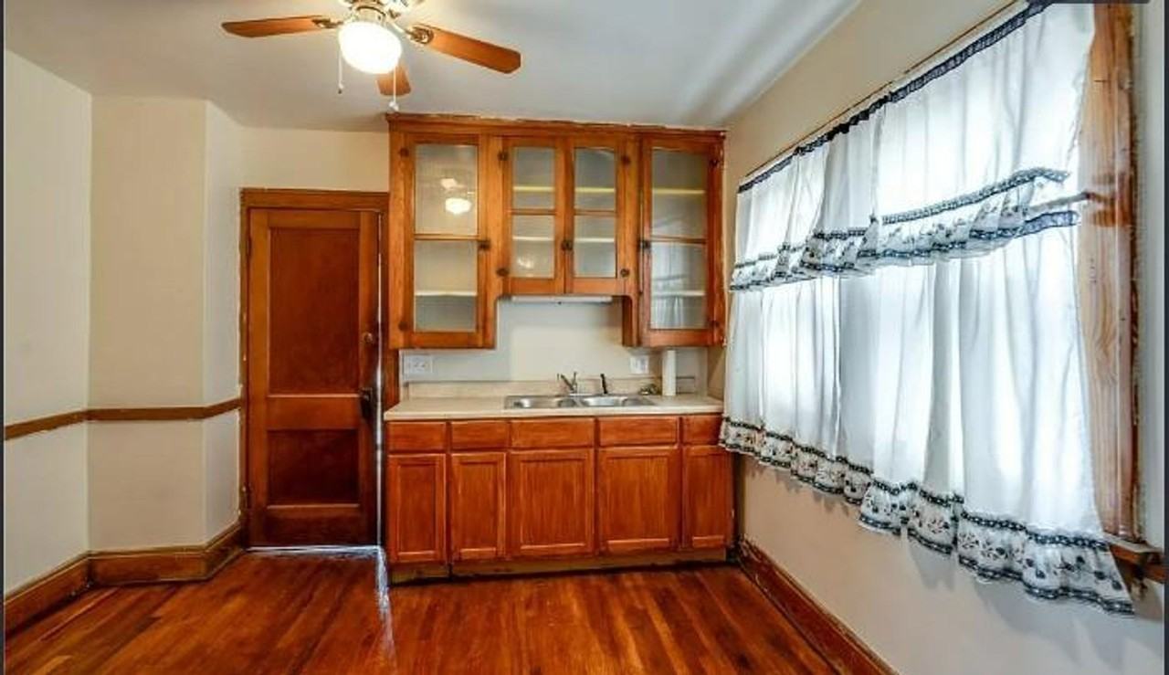 14300 Darwin Ave - Photo 5 of 11
