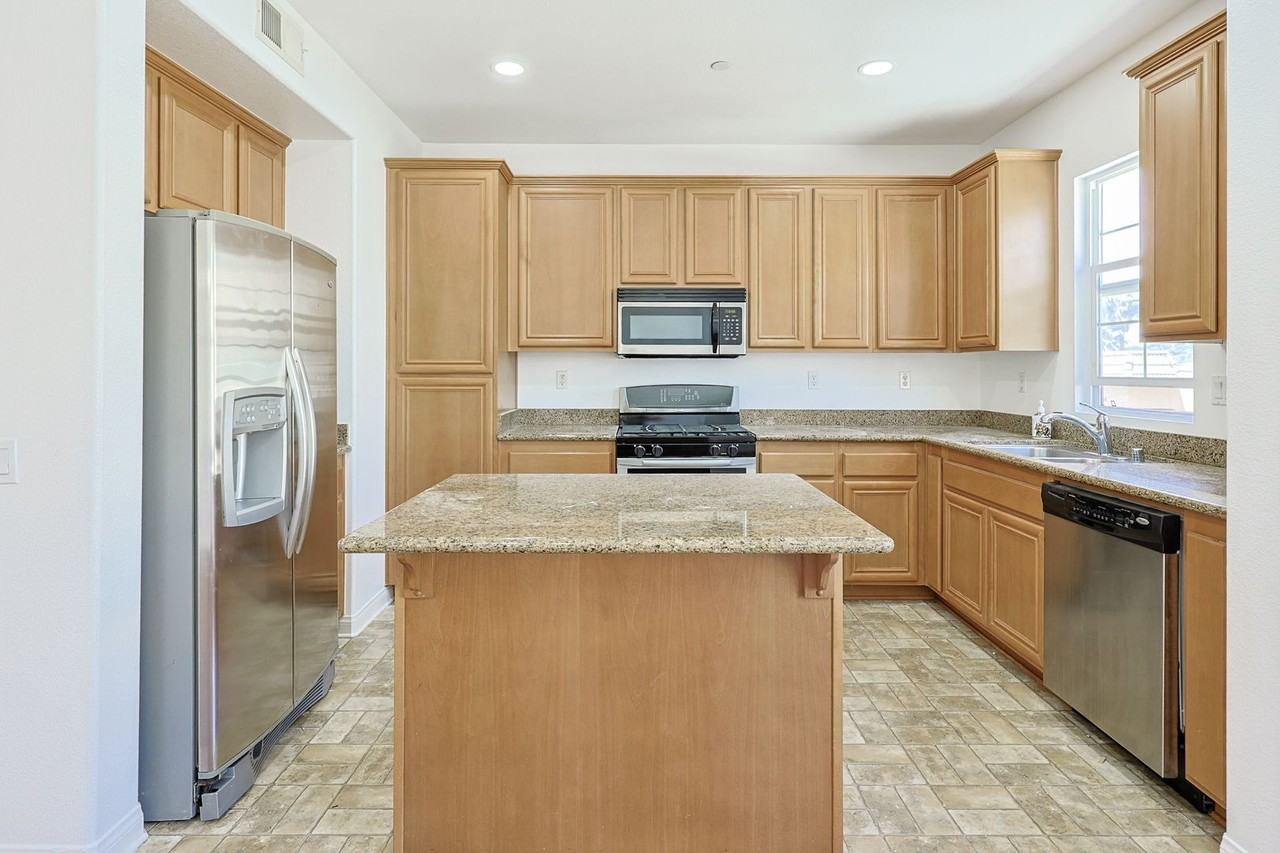 7370 La Mesita Pl #7 - Photo 3 of 28