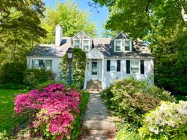 featured image of 811 Forest Glen Rd