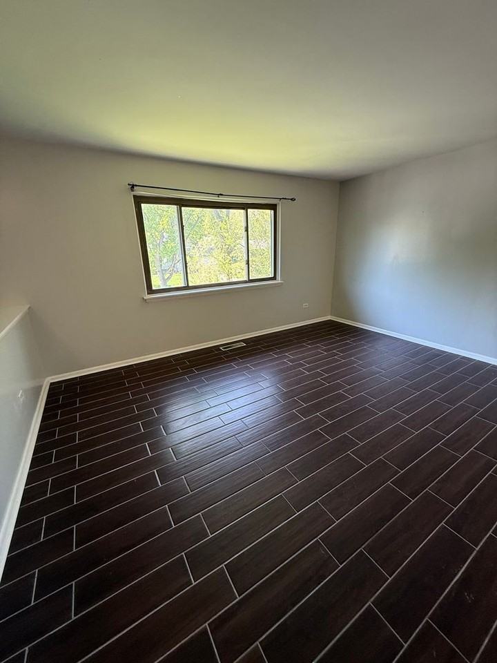 8520 Lakewood Ave - Photo 3 of 17