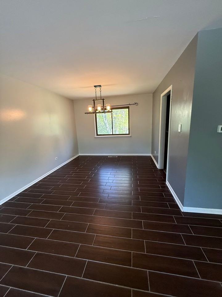 8520 Lakewood Ave - Photo 4 of 17