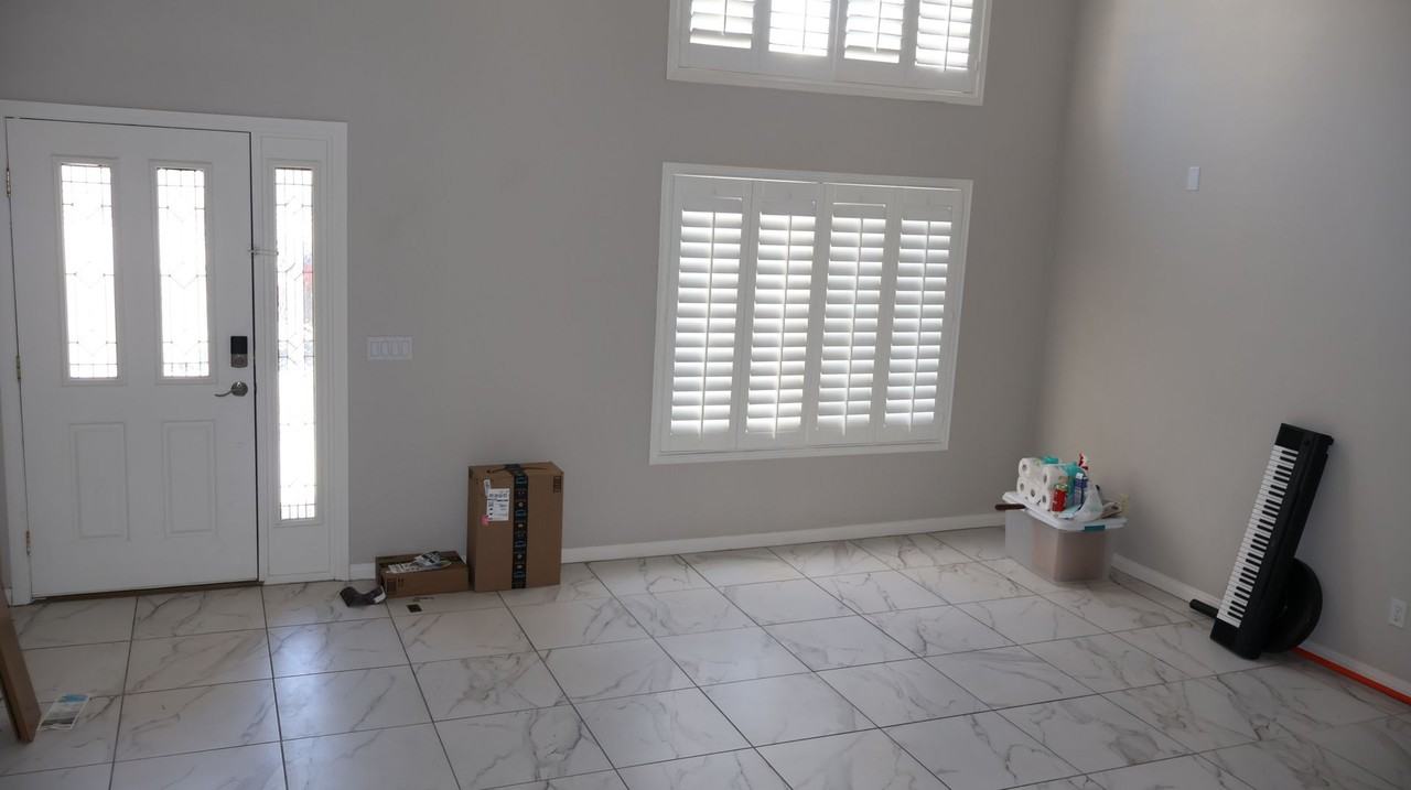 6596 Shadow Cove Ave - Photo 3 of 28