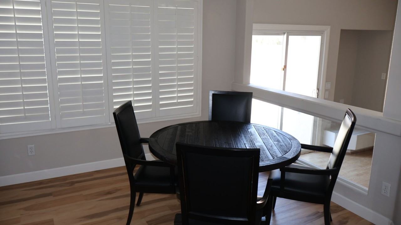 6596 Shadow Cove Ave - Photo 4 of 28
