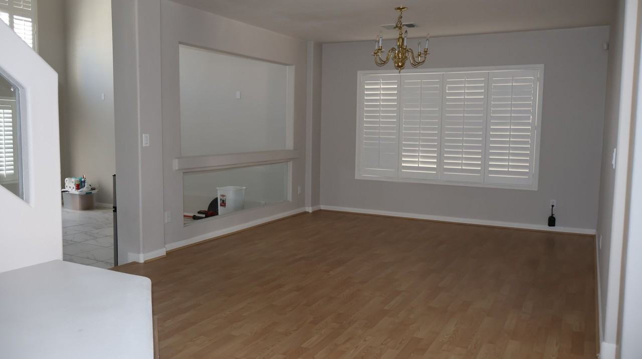 6596 Shadow Cove Ave - Photo 6 of 28