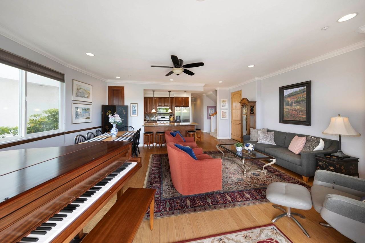 318 Cazador Ln #B - Photo 6 of 29
