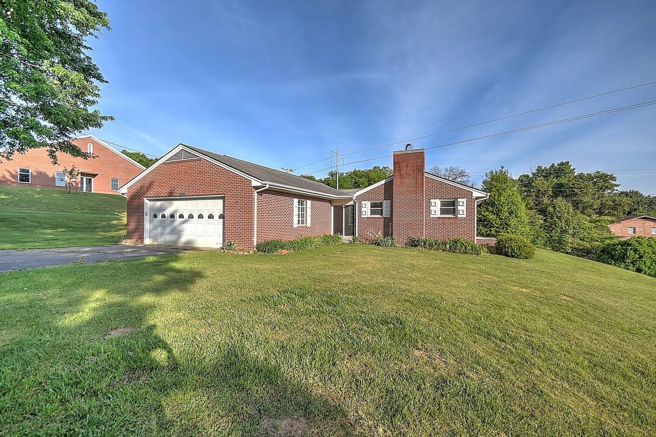 210 Mount Bethel Rd - Photo 3 of 34