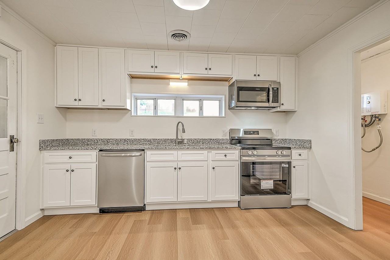 210 Mount Bethel Rd - Photo 5 of 34