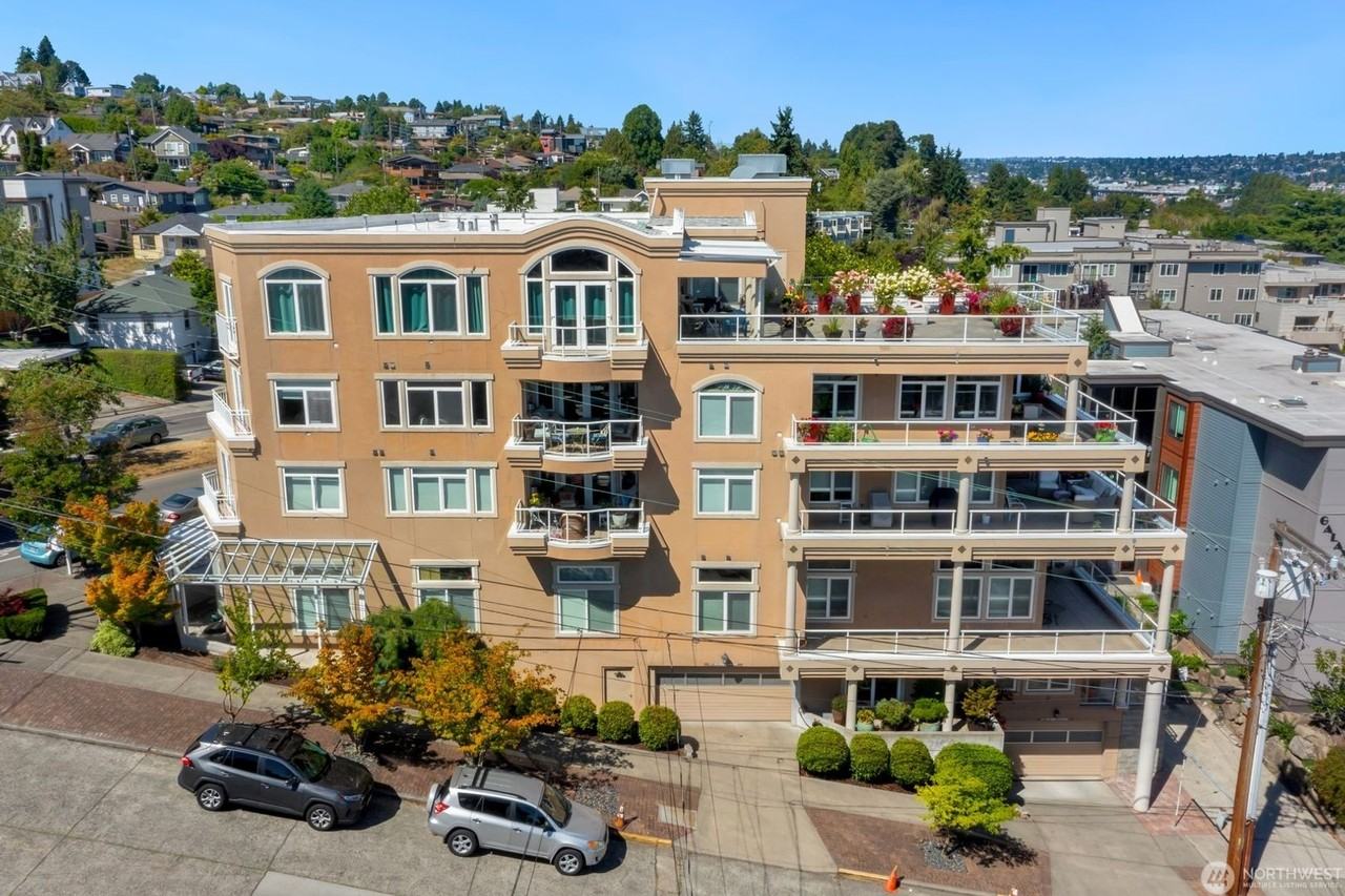 2100 Thorndyke Ave W #101